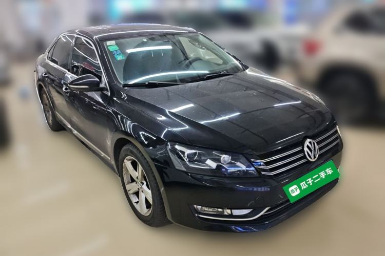 Used Volkswagen Passat 2014 2.0 TSI DSG Prestige Edition Front Right 45 Deg