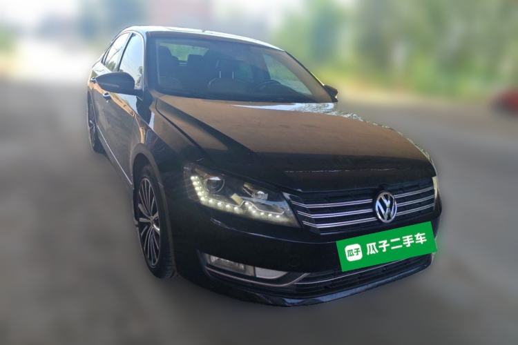 Used Volkswagen Passat 2014 1.8TSI DSG Prestige Navigation Edition Front Right 45 Deg