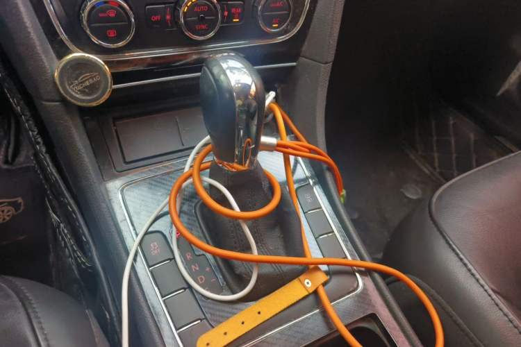 Used Volkswagen Passat 2014 1.8TSI DSG Prestige Edition Gear Lever