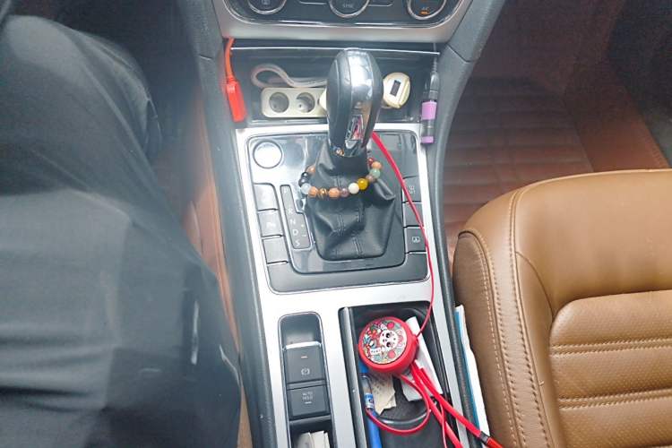 Used Volkswagen Passat 2014 1.8TSI DSG Prestige Edition Gear Lever