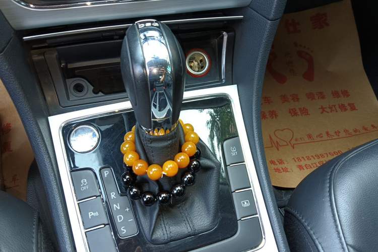 Used Volkswagen Passat 2014 2.0 TSI DSG Prestige Edition Gear Lever