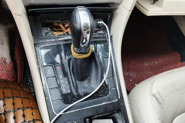 Used Volkswagen Passat 2014 1.8TSI DSG Prestige Edition Gear Lever