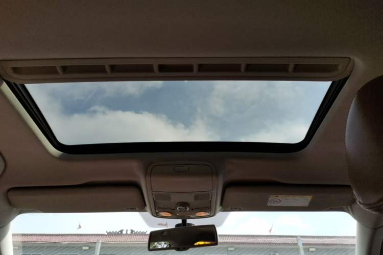 Used Volkswagen Passat 2014 1.8TSI DSG Prestige Edition Headliner