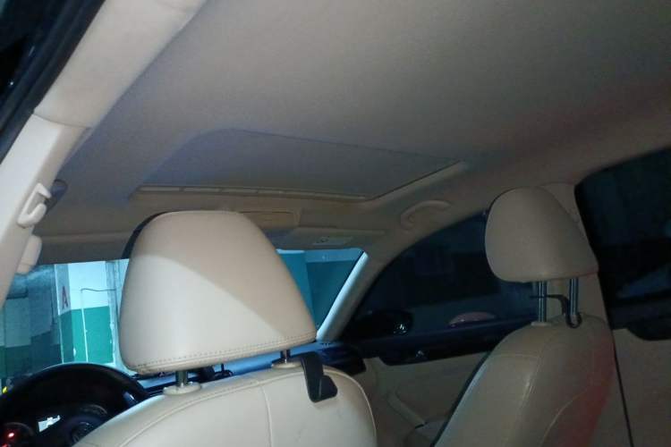 Used Volkswagen Passat 2014 1.8TSI DSG Prestige Edition Headliner