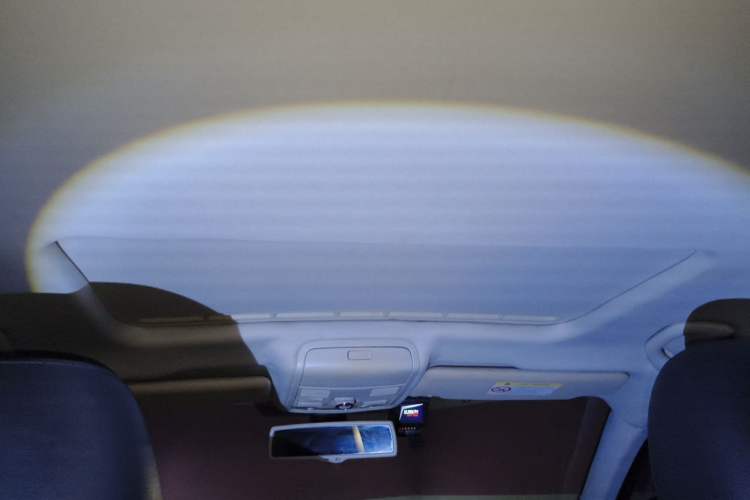 Used Volkswagen Passat 2014 1.8TSI DSG Prestige Edition Headliner