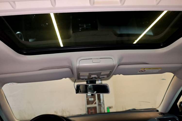 Used Volkswagen Passat 2014 1.8TSI DSG Prestige Edition Headliner