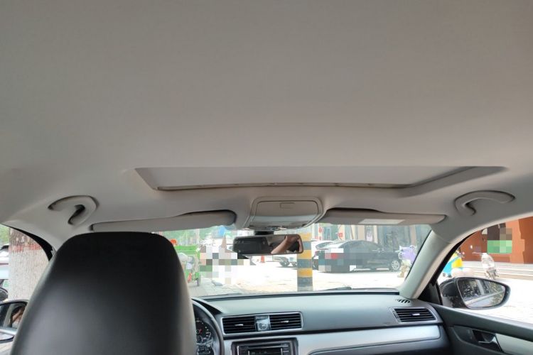 Used Volkswagen Passat 2014 1.8TSI DSG Prestige Edition Headliner