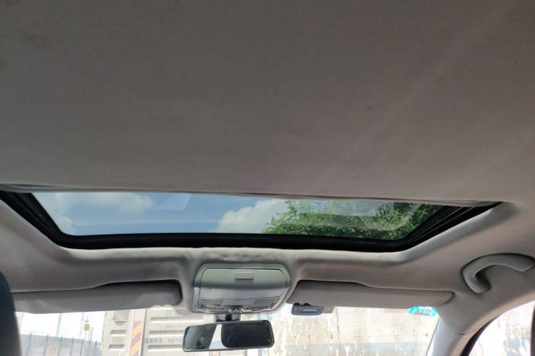 Used Volkswagen Passat 2014 1.8TSI DSG Prestige Edition Headliner
