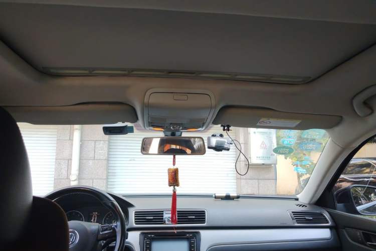Used Volkswagen Passat 2014 1.8TSI DSG Prestige Edition Headliner
