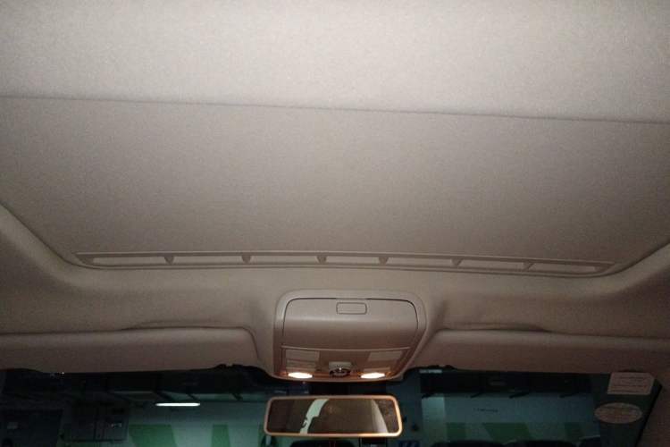 Used Volkswagen Passat 2014 1.8TSI DSG Prestige Edition Headliner