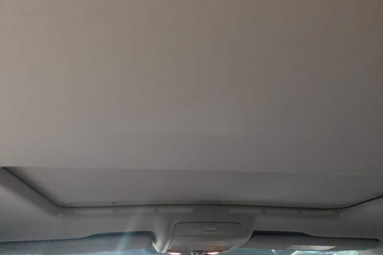 Used Volkswagen Passat 2014 1.8TSI DSG Prestige Edition Headliner