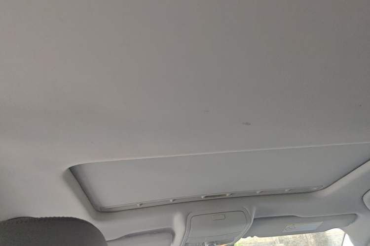 Used Volkswagen Passat 2014 1.8TSI DSG Prestige Navigation Edition Headliner