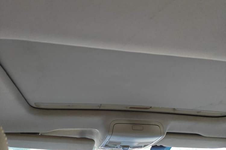 Used Volkswagen Passat 2014 1.8TSI Automatic Prestige Edition Headliner
