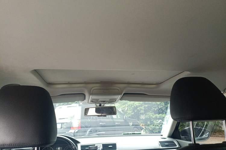 Used Volkswagen Passat 2014 1.8TSI DSG Prestige Navigation Edition Headliner