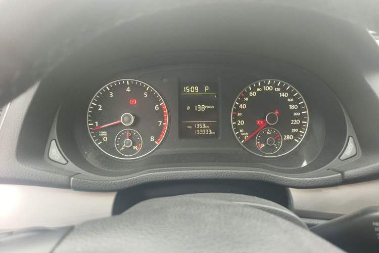 Used Volkswagen Passat 2014 1.8TSI DSG Prestige Edition Instrument Cluster