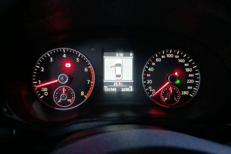 Used Volkswagen Passat 2014 1.8TSI DSG Prestige Edition Instrument Cluster
