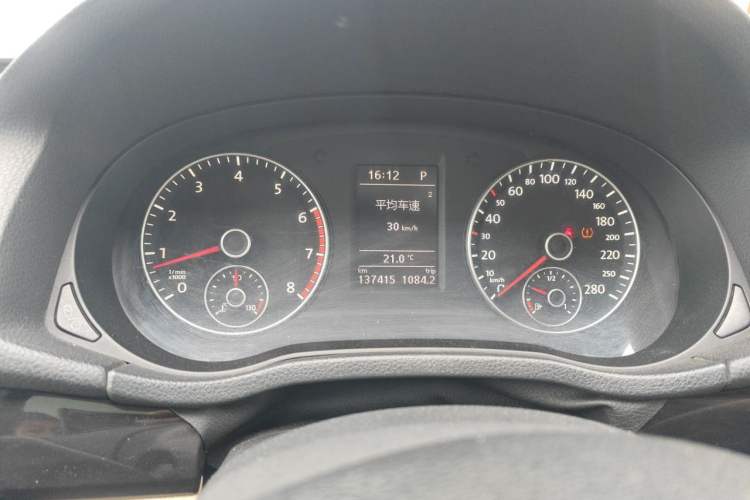 Used Volkswagen Passat 2014 1.8TSI DSG Prestige Edition Instrument Cluster