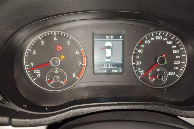 Used Volkswagen Passat 2014 1.8TSI DSG Prestige Edition Instrument Cluster