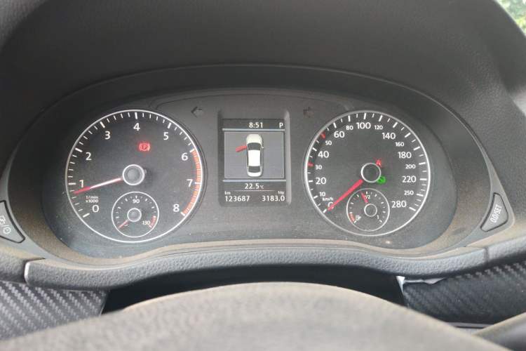 Used Volkswagen Passat 2014 1.8TSI DSG Prestige Edition Instrument Cluster