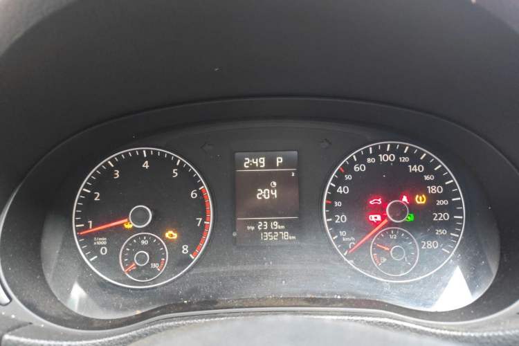 Used Volkswagen Passat 2014 1.8TSI DSG Prestige Navigation Edition Instrument Cluster