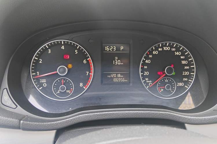 Used Volkswagen Passat 2014 1.8TSI DSG Prestige Edition Instrument Cluster