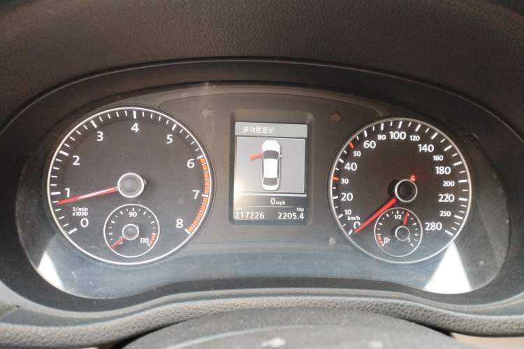 Used Volkswagen Passat 2014 1.8TSI DSG Prestige Edition Instrument Cluster