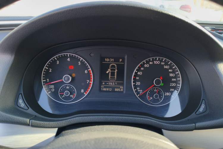 Used Volkswagen Passat 2014 1.8TSI DSG 30th Anniversary Edition Instrument Cluster