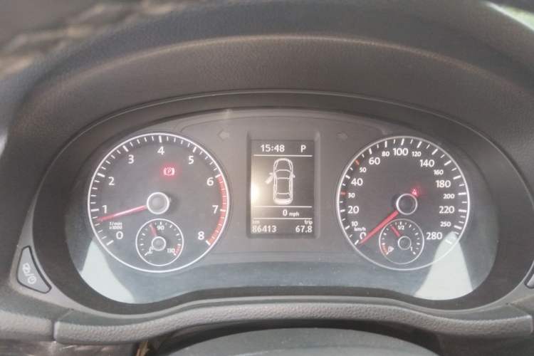Used Volkswagen Passat 2014 1.8TSI DSG Prestige Edition Instrument Cluster
