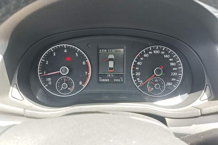 Used Volkswagen Passat 2014 1.8TSI DSG Prestige Navigation Edition Instrument Cluster