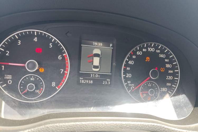Used Volkswagen Passat 2014 1.8TSI DSG Prestige Edition Instrument Cluster