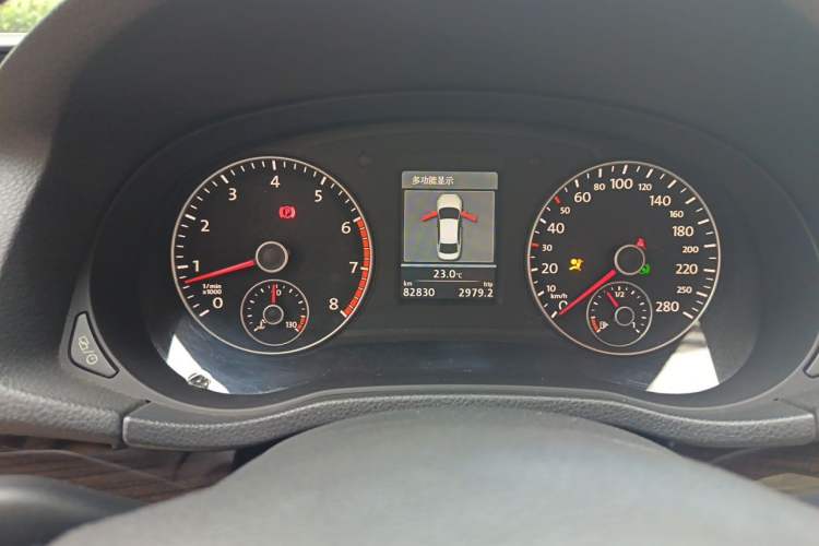 Used Volkswagen Passat 2014 1.8TSI DSG Prestige Edition Instrument Cluster