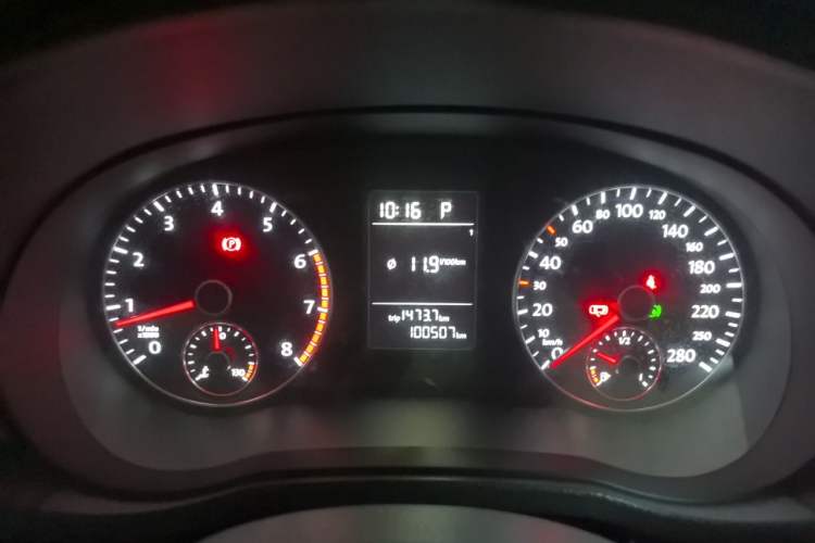 Used Volkswagen Passat 2014 1.8TSI DSG Prestige Edition Instrument Cluster