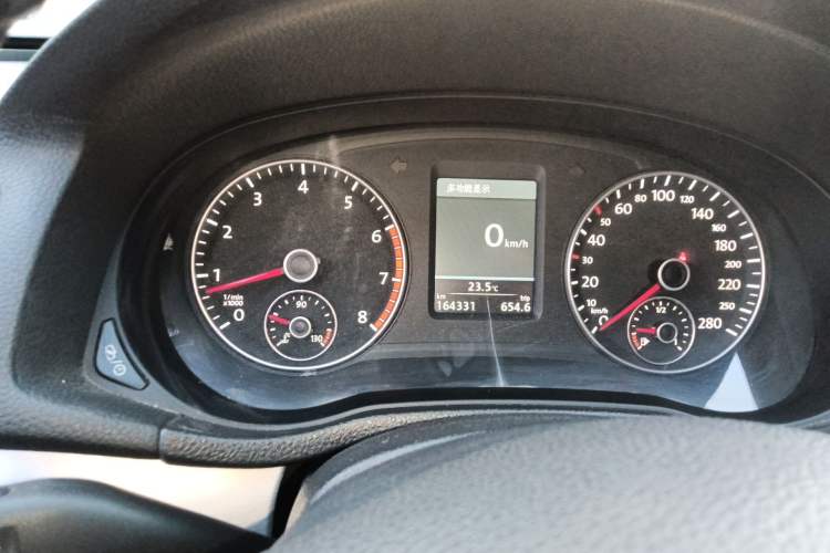 Used Volkswagen Passat 2014 1.8TSI DSG Prestige Navigation Edition Instrument Cluster