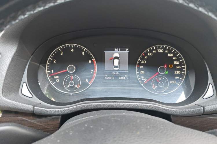 Used Volkswagen Passat 2014 1.8TSI DSG Prestige Edition Instrument Cluster