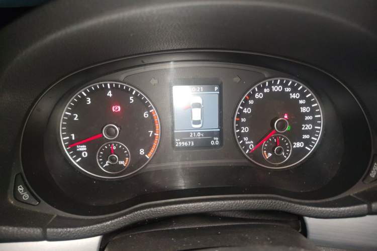Used Volkswagen Passat 2014 1.8TSI DSG Prestige Edition Instrument Cluster