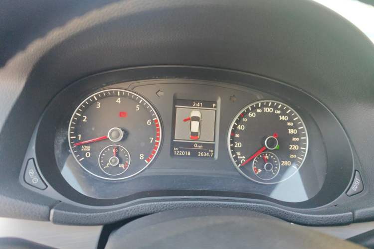 Used Volkswagen Passat 2014 1.8TSI DSG Prestige Edition Instrument Cluster