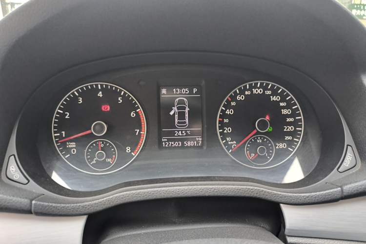 Used Volkswagen Passat 2014 1.8TSI DSG Prestige Edition Instrument Cluster