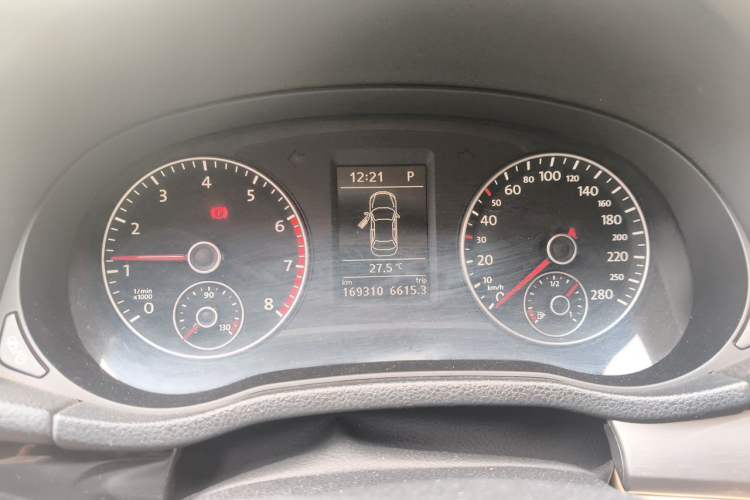 Used Volkswagen Passat 2014 1.8TSI DSG Prestige Edition Instrument Cluster