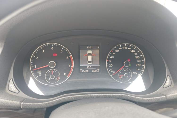 Used Volkswagen Passat 2014 2.0 TSI DSG Ultimate Edition Instrument Cluster