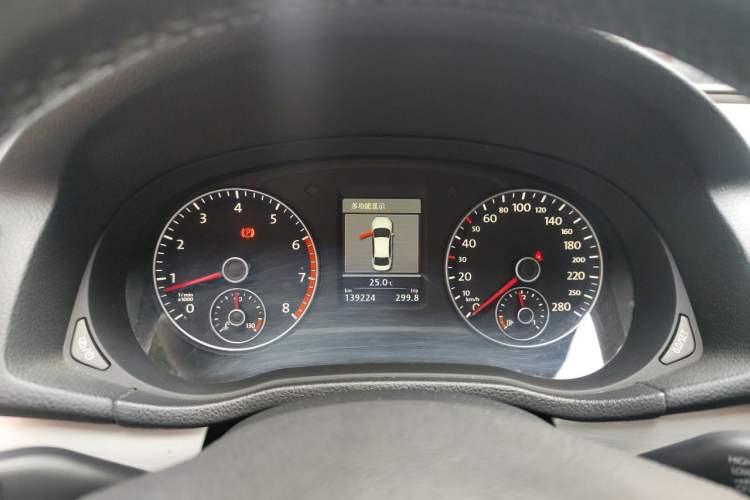 Used Volkswagen Passat 2014 1.8TSI DSG Prestige Edition Instrument Cluster