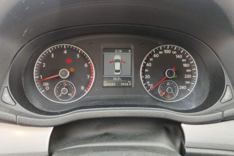Used Volkswagen Passat 2014 1.8TSI DSG Prestige Navigation Edition Instrument Cluster