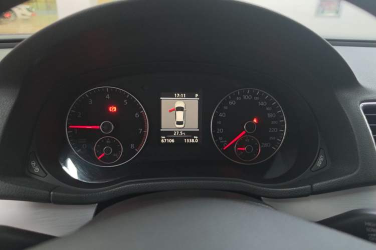 Used Volkswagen Passat 2014 1.8TSI DSG Prestige Edition Instrument Cluster