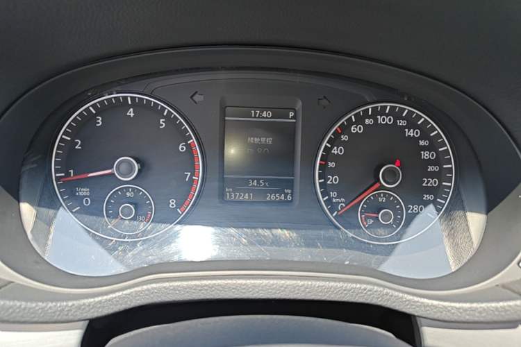 Used Volkswagen Passat 2014 2.0 TSI DSG Prestige Edition Instrument Cluster