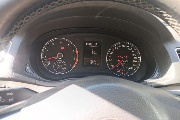 Used Volkswagen Passat 2014 1.8TSI DSG Prestige Navigation Edition Instrument Cluster