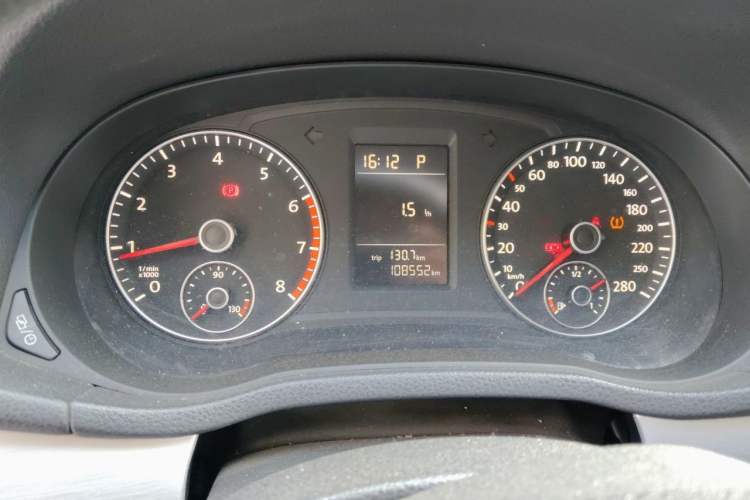 Used Volkswagen Passat 2014 1.8TSI DSG Prestige Edition Instrument Cluster