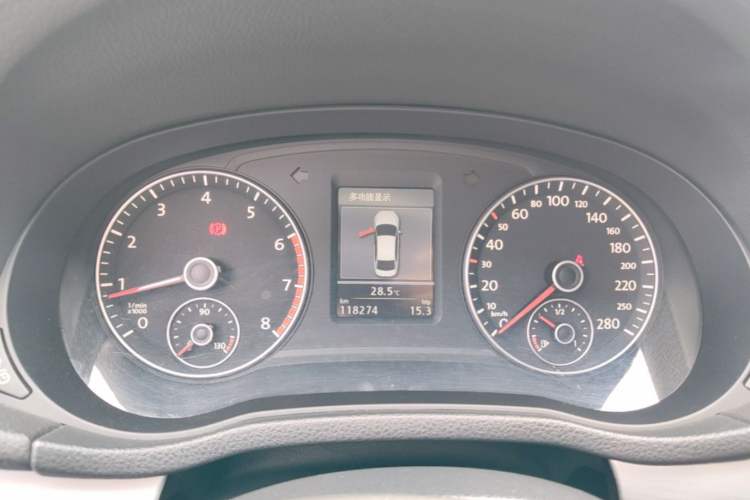 Used Volkswagen Passat 2014 1.8TSI DSG Prestige Edition Instrument Cluster
