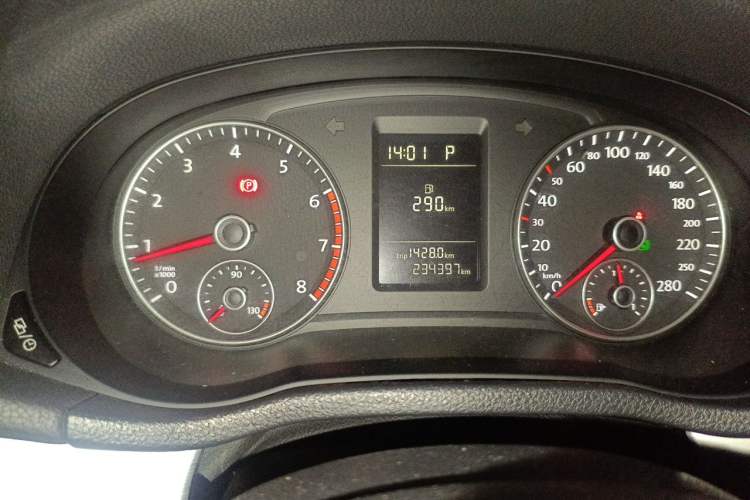 Used Volkswagen Passat 2014 1.8TSI DSG Prestige Edition Instrument Cluster