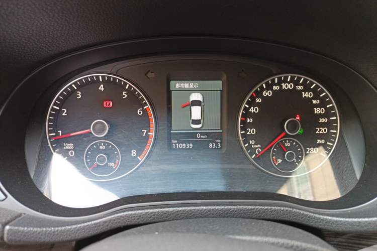 Used Volkswagen Passat 2014 1.8TSI DSG Prestige Navigation Edition Instrument Cluster