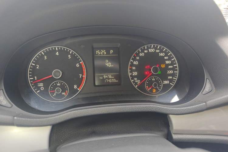 Used Volkswagen Passat 2014 1.4TSI DSG Prestige Edition Instrument Cluster