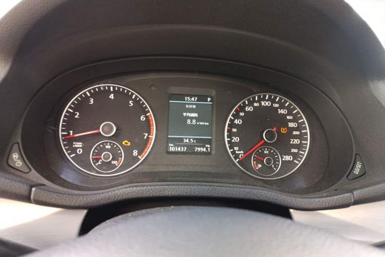 Used Volkswagen Passat 2014 1.8TSI DSG Prestige Edition Instrument Cluster